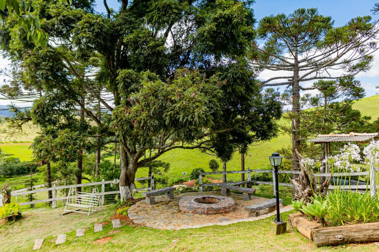 Santo Antônio do Pinhal 查勒索尔纳森特旅馆酒店 外观 照片
